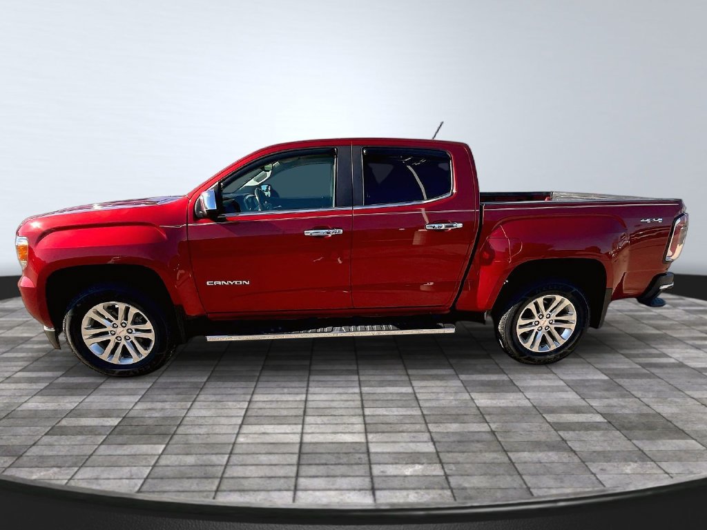 Used 2015 GMC Canyon SLT w/ Driver Alert Package AWD/4WD image 4