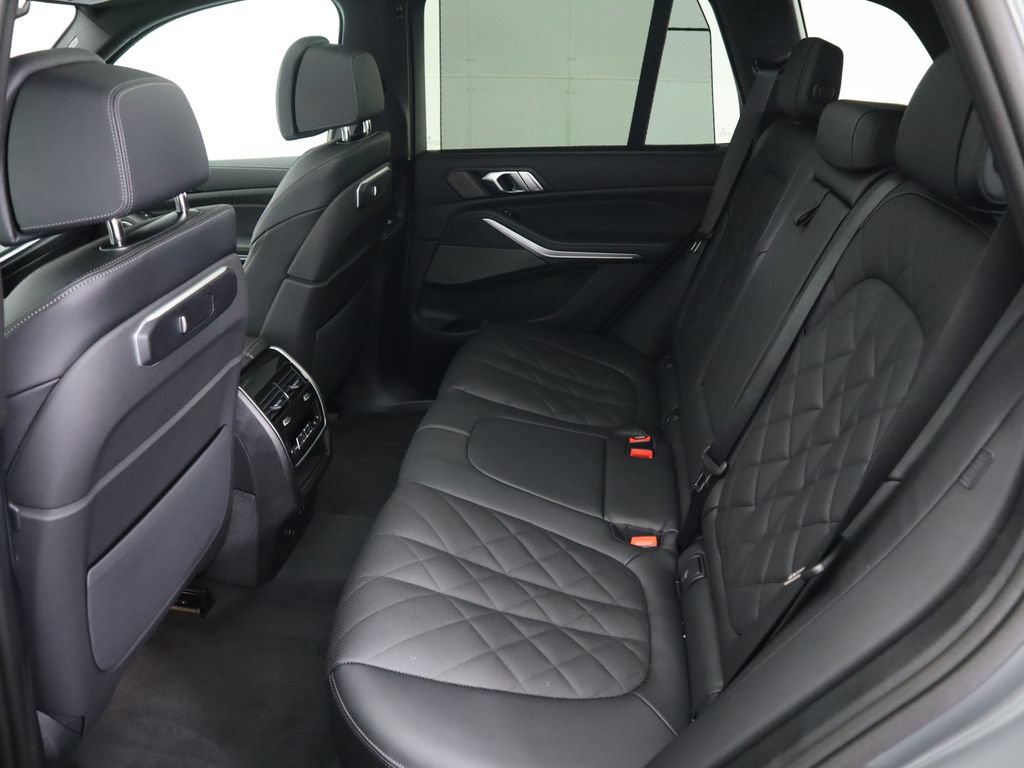 Certified 2026 BMW X5 xDrive40i AWD/4WD image 23