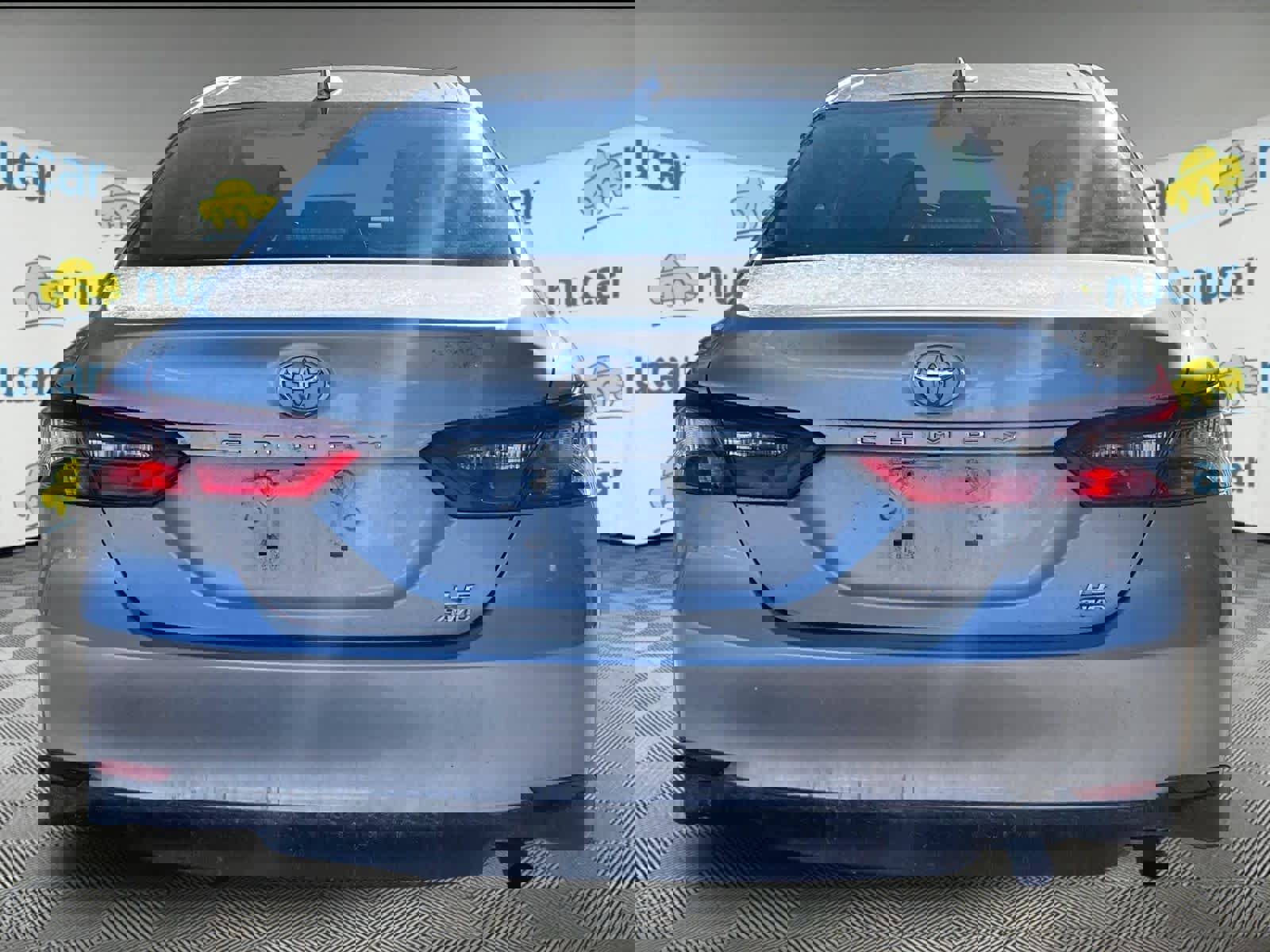 Used 2023 Toyota Camry LE image 3