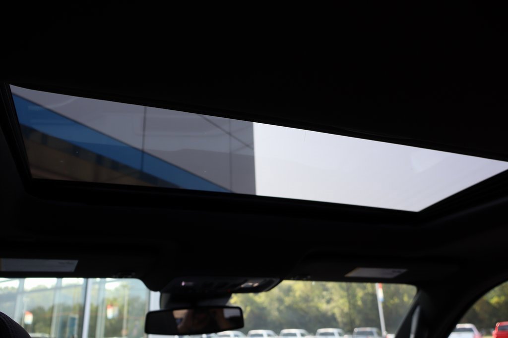 Used 2023 Chevrolet Silverado 1500 High Country w/ Z71 Off-Road Package image 19