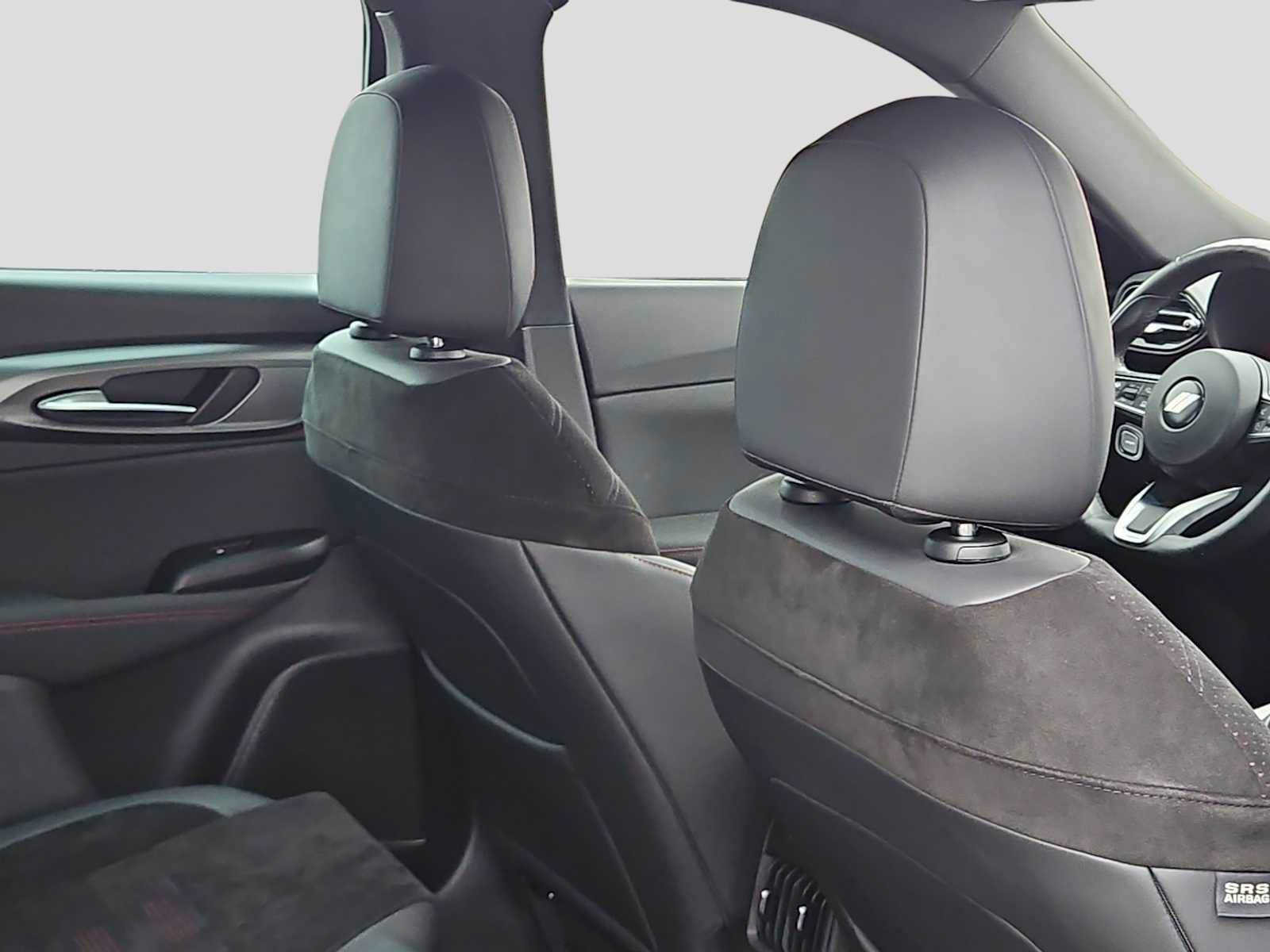 Used 2024 Dodge Hornet GT image 17