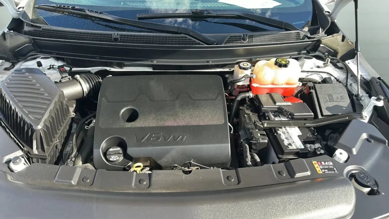 Used 2018 Buick Enclave Essence FWD image 21