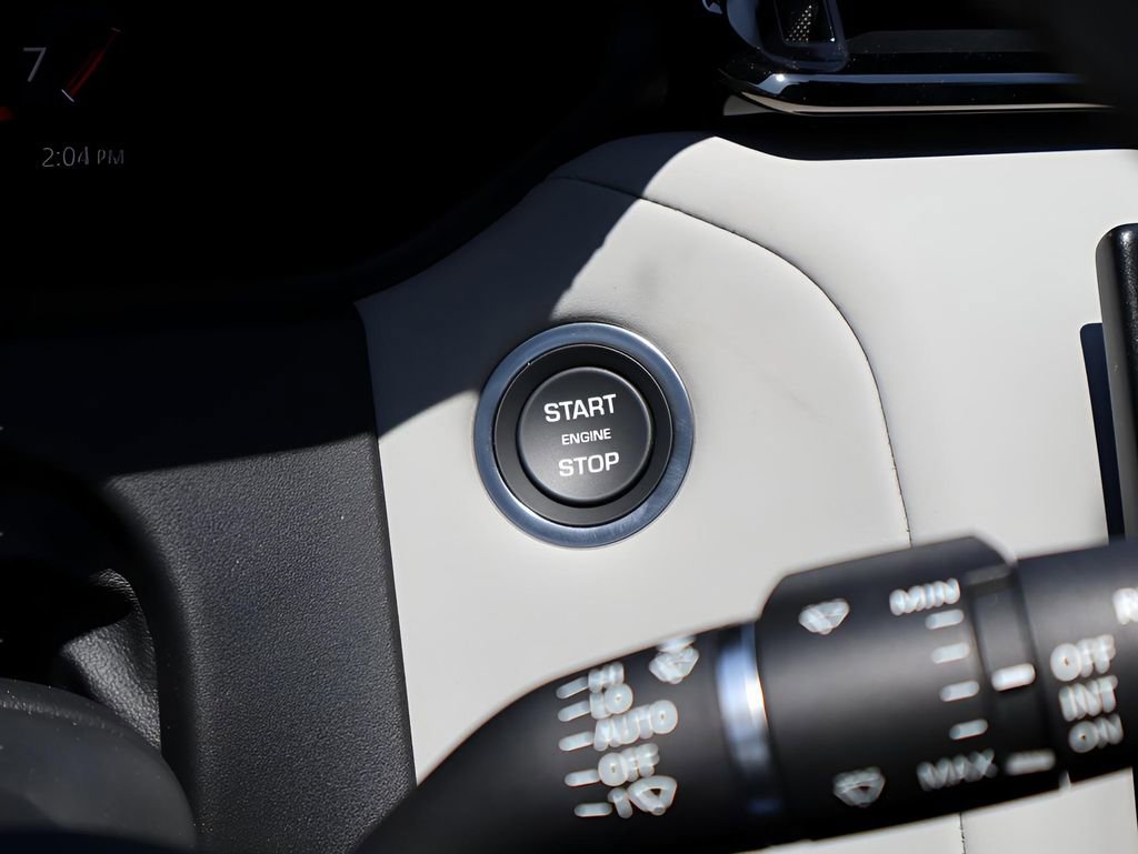 New 2026 Land Rover Range Rover Velar Dynamic SE image 27