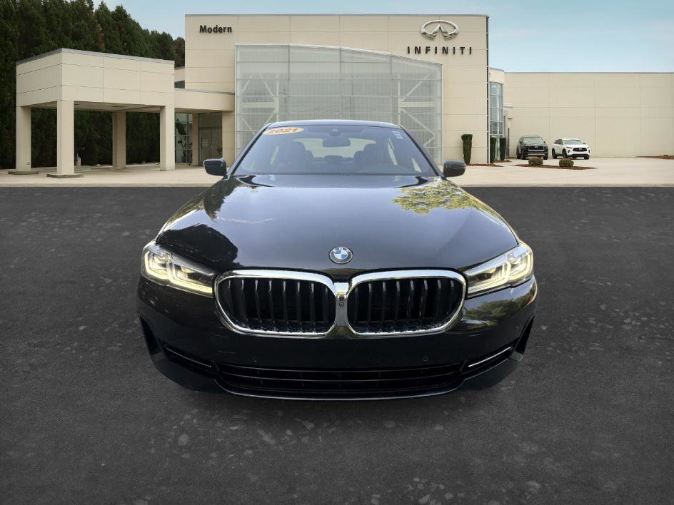 Used 2021 BMW 540i w/ Convenience Package RWD image 2