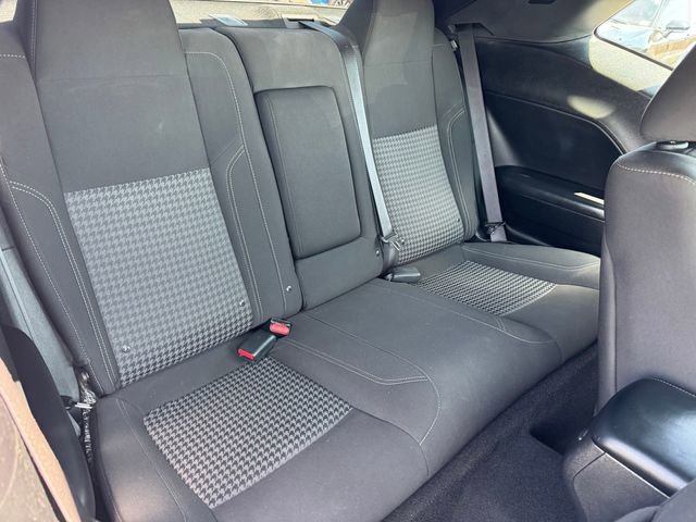 Used 2022 Dodge Challenger SXT w/ Blacktop Package image 7