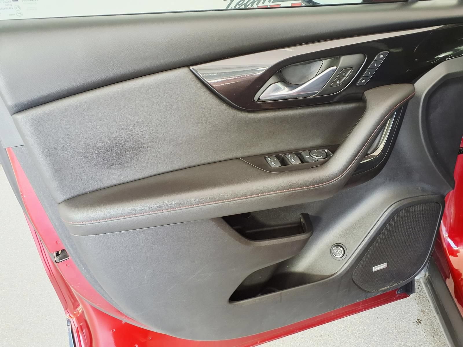Used 2021 Chevrolet Blazer RS w/ Enhanced Convenience Package FWD image 17