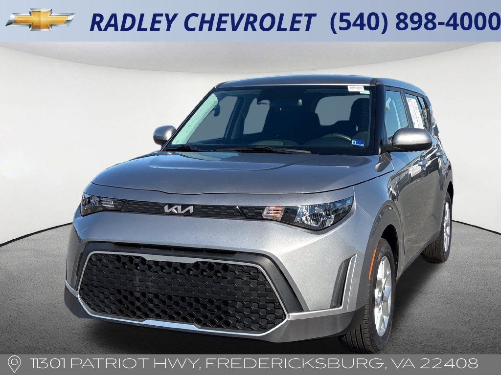 Used 2025 Kia Soul LX w/ LX Technology Package