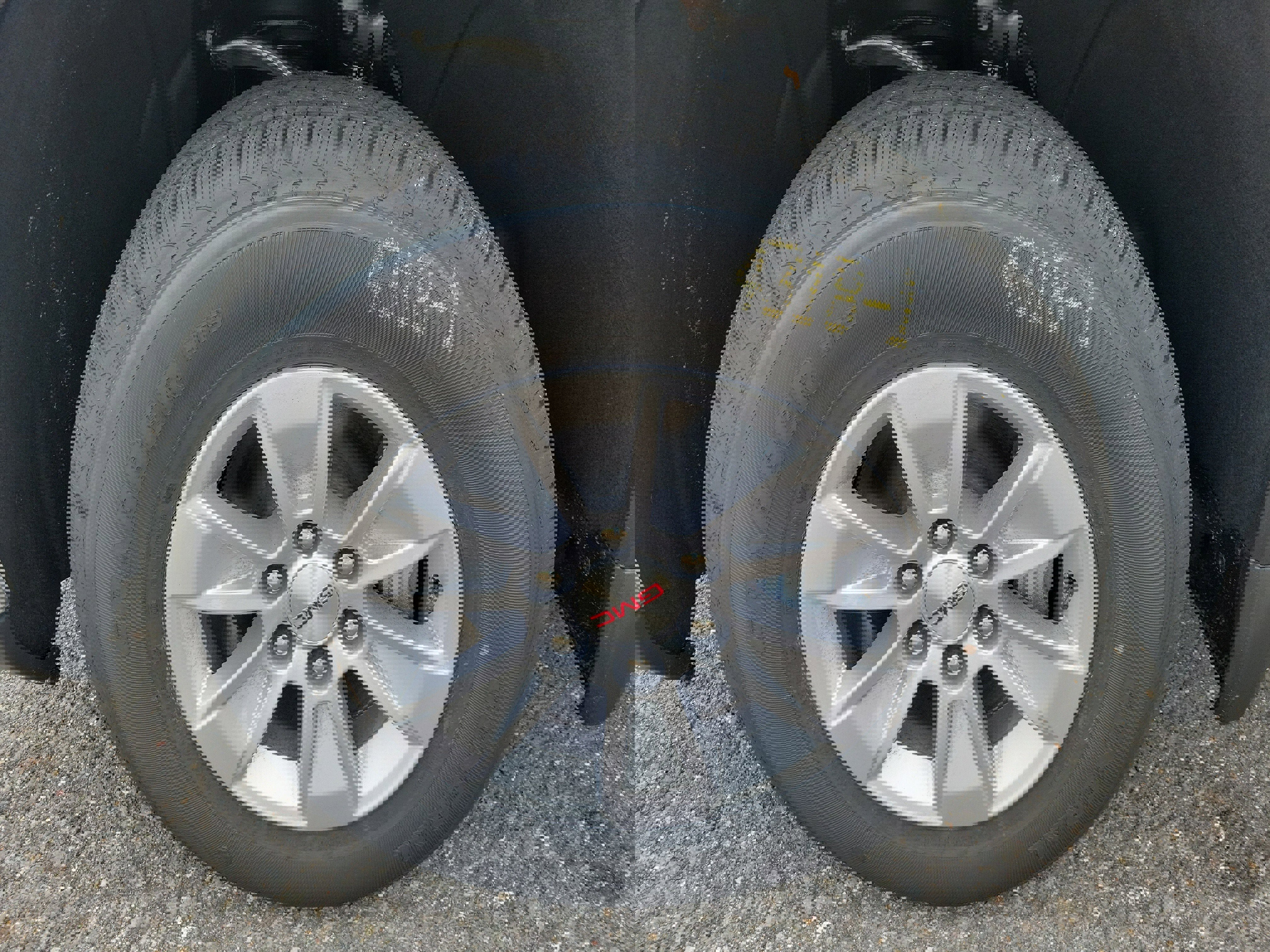 New 2026 GMC Sierra 1500 SLE w/ Preferred Package image 11