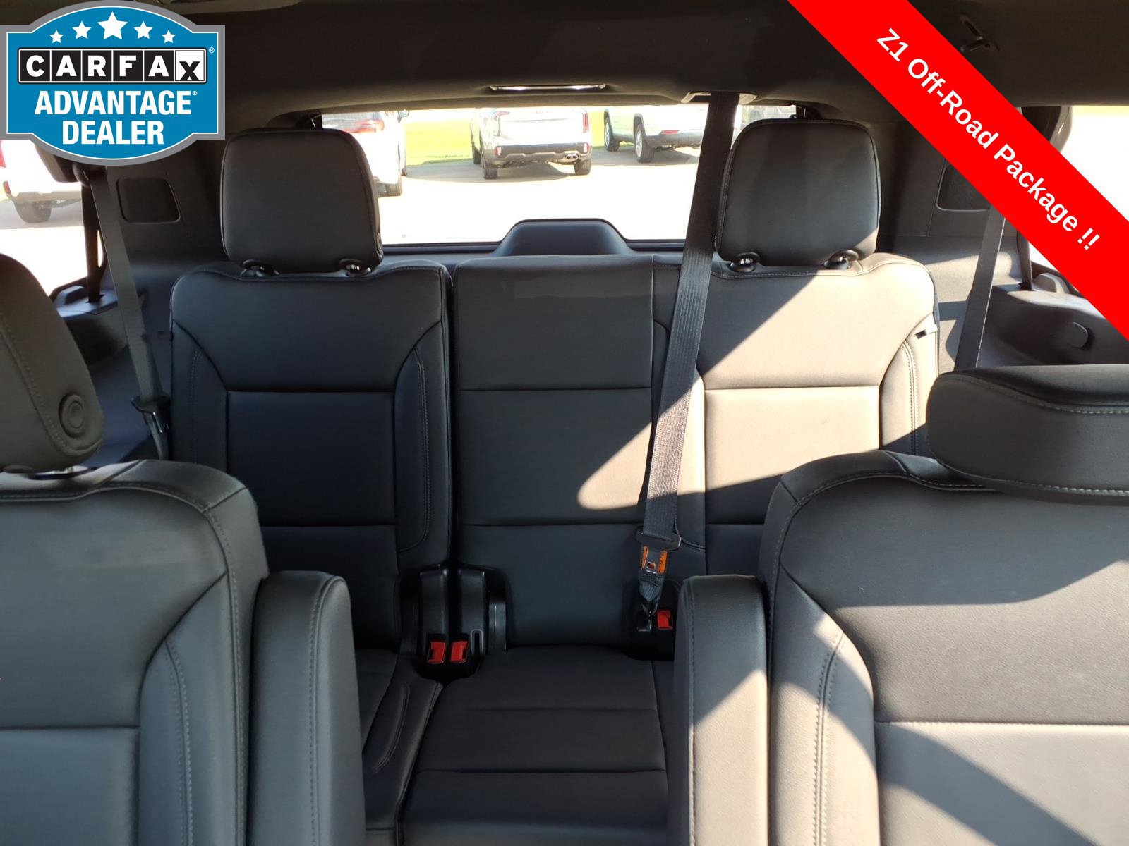 Used 2021 Chevrolet Tahoe Z71 w/ Z71 Off-Road Package AWD/4WD image 20
