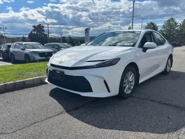 Used 2025 Toyota Camry LE AWD/4WD video 1