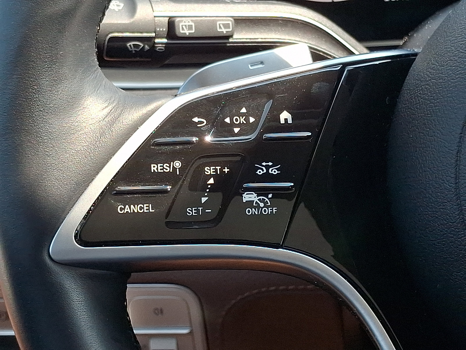 Used 2025 Mercedes-Benz GLE 580 4MATIC image 22