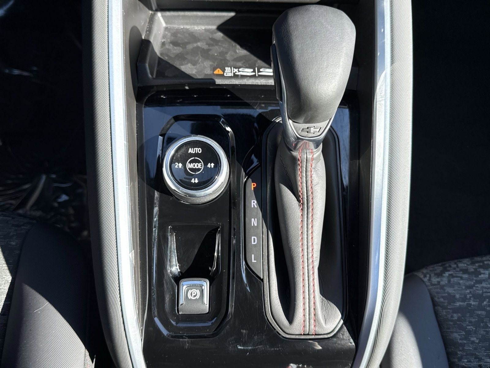 New 2025 Chevrolet Colorado Z71 w/ Midnight Edition image 22