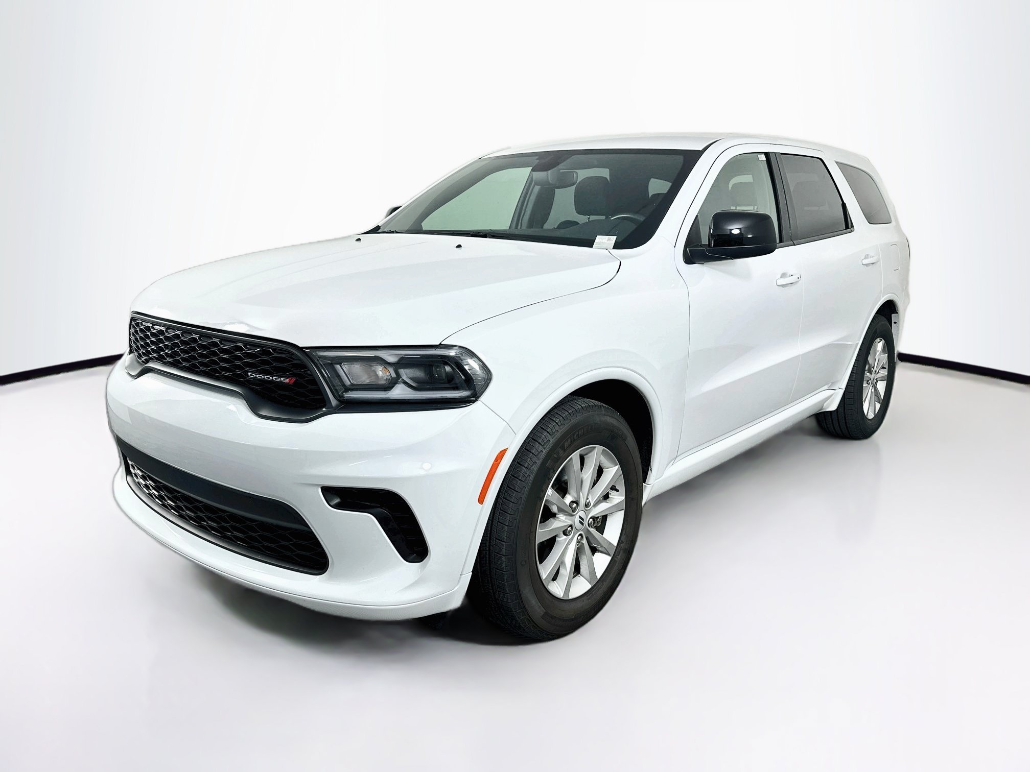 Used 2025 Dodge Durango GT RWD image 3