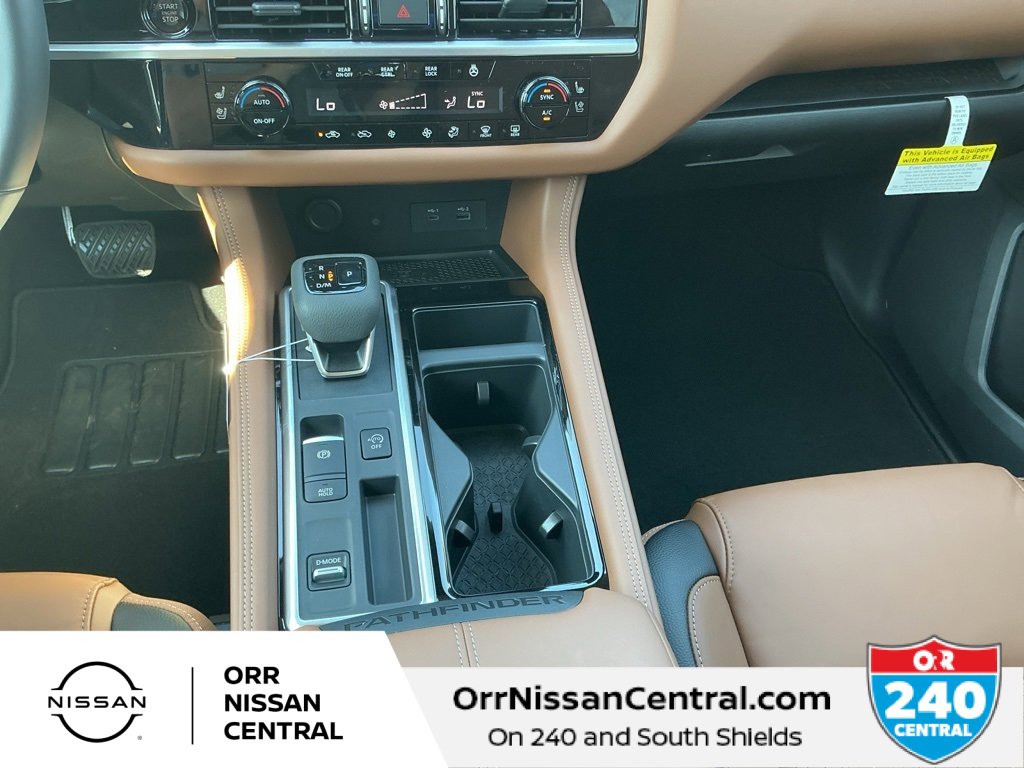 New 2025 Nissan Pathfinder Platinum w/ Cargo Package image 25