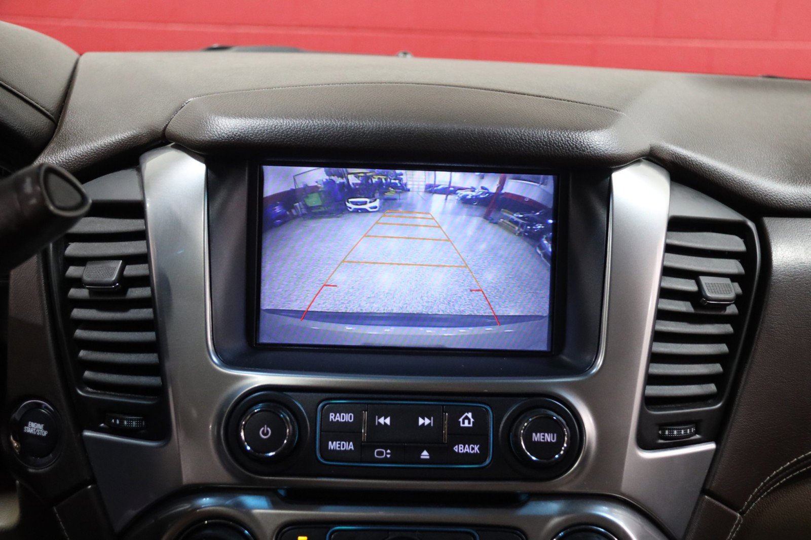 Used 2017 Chevrolet Suburban LT AWD/4WD image 71
