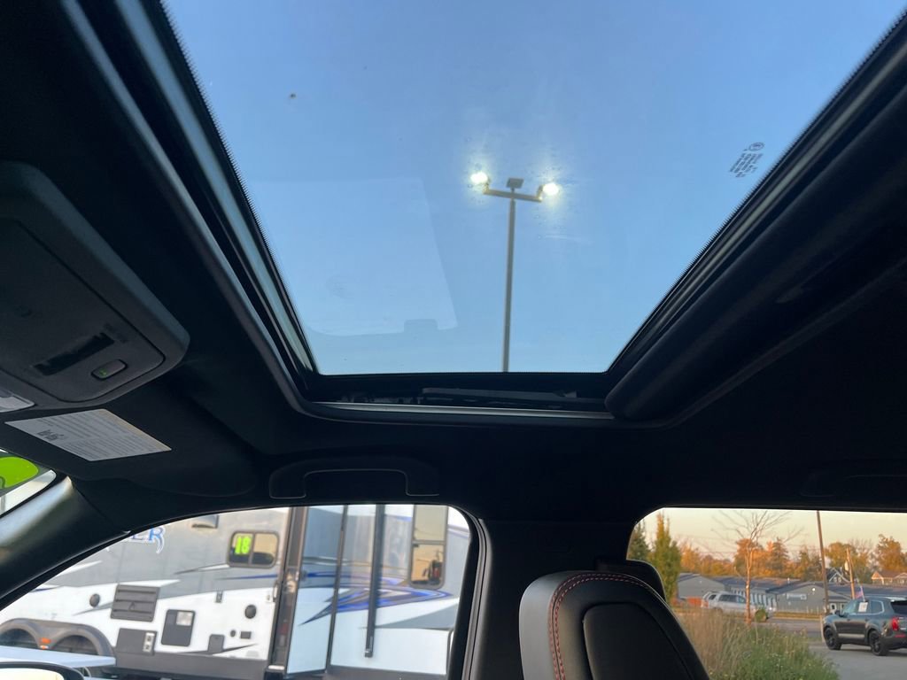 Used 2023 Nissan Frontier PRO-4X w/ Pro-4X Premium Package image 30