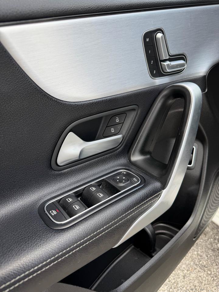 Used 2019 Mercedes-Benz A 220 4MATIC image 19