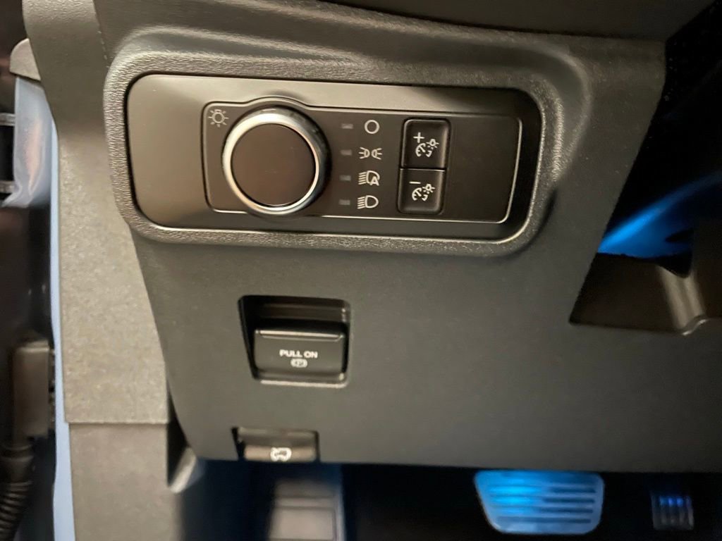 New 2025 Ford Bronco Big Bend image 14