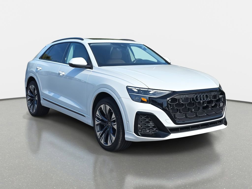 Used 2025 Audi Q8 Premium Plus w/ Premium Plus Package image 3