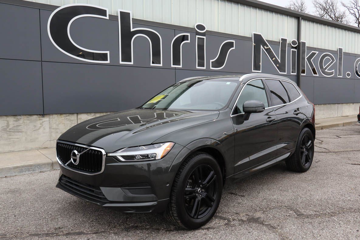 Used 2019 Volvo XC60 T5 Momentum w/ Multimedia Package
