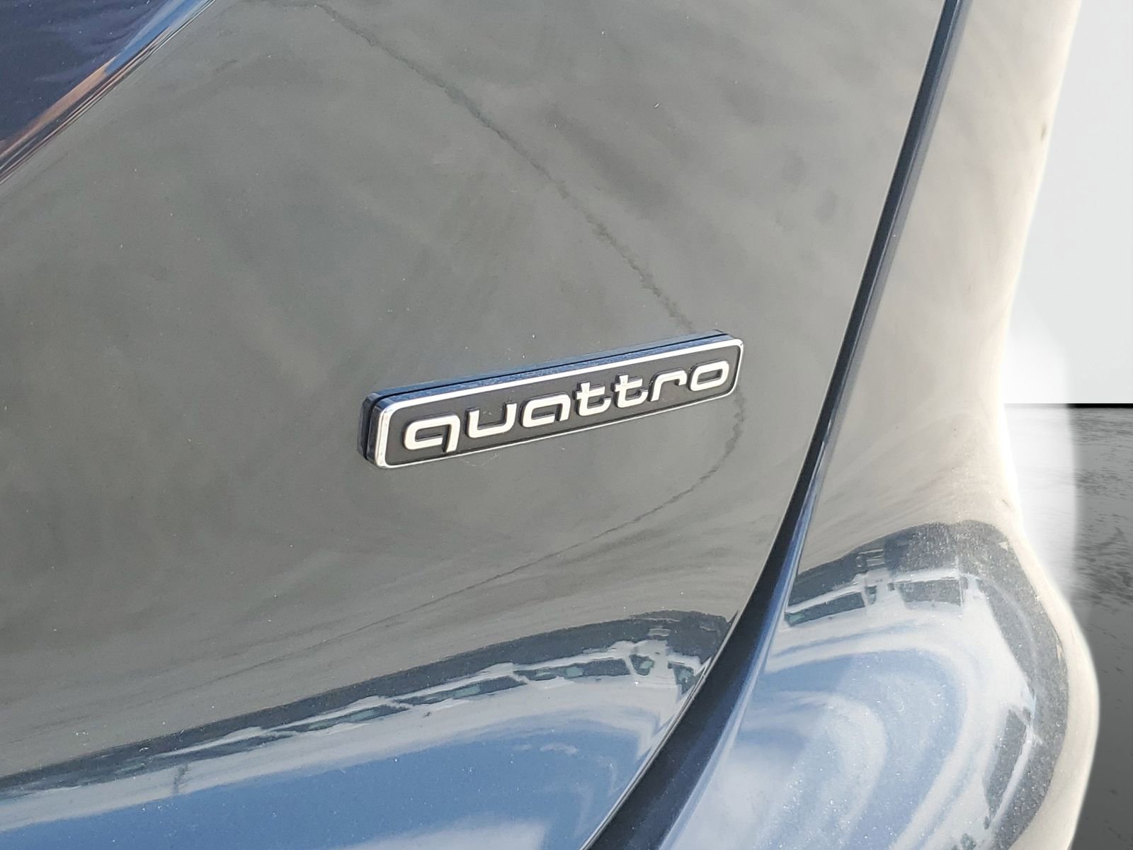 New 2025 Audi Q6 e-tron Premium Plus AWD/4WD image 8