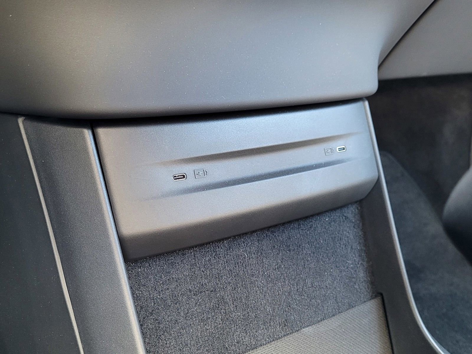 Used 2025 Volvo EX90 Ultra image 26