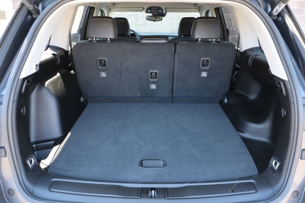 Used 2023 Jeep Grand Cherokee Limited image 34