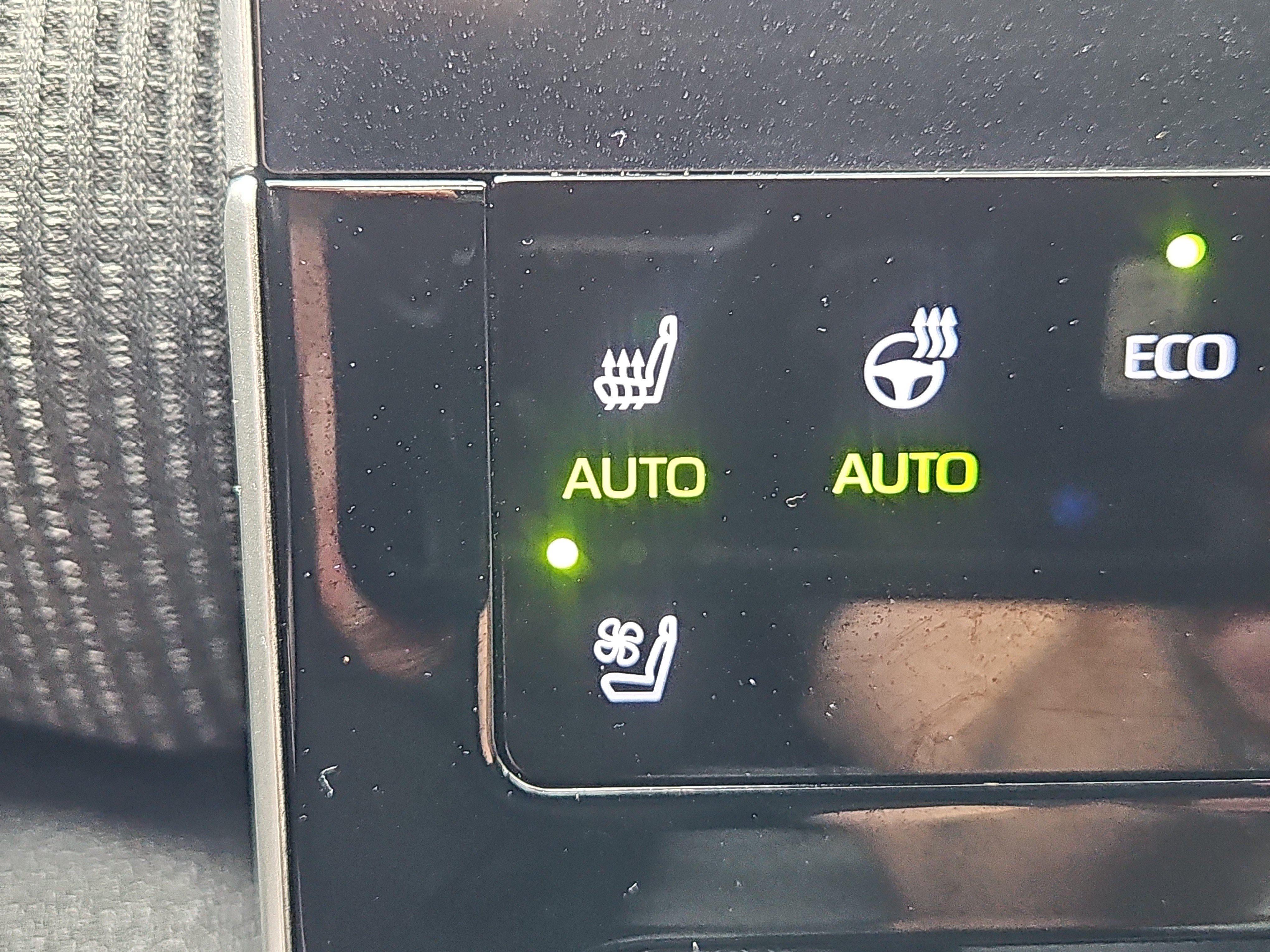 Certified 2024 Subaru Solterra AWD/4WD image 15