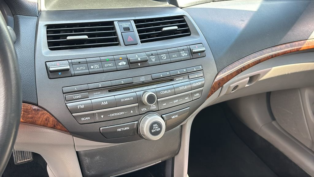 Used 2011 Honda Accord EX-L image 20