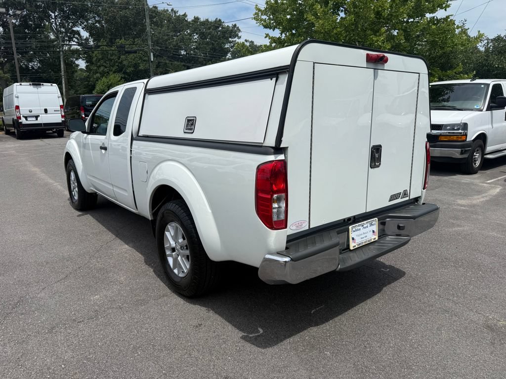 Used 2016 Nissan Frontier SV AWD/4WD image 10