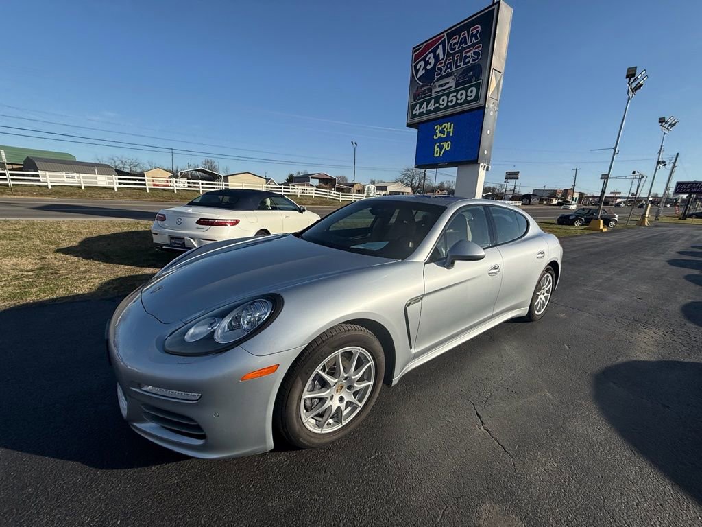 Used 2015 Porsche Panamera 4 image 7