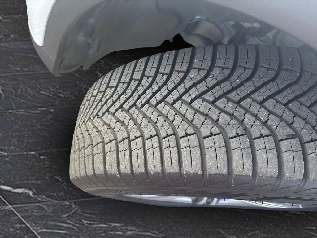 Used 2022 Mercedes-Benz GLC 300 GLC 300 image 34