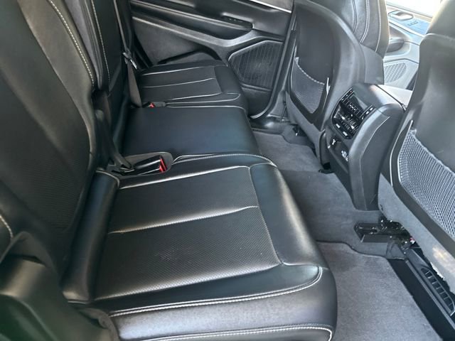 Used 2023 Jeep Grand Cherokee L Limited w/ Luxury Tech Group II image 24