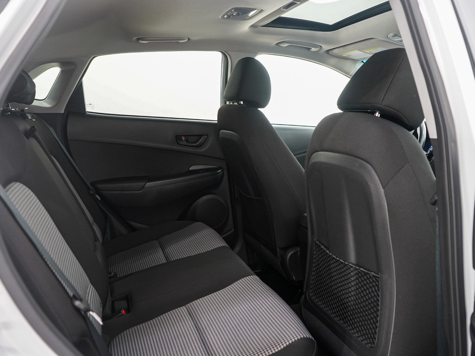 Used 2019 Hyundai Kona SEL w/ SEL Tech Package 02 image 13