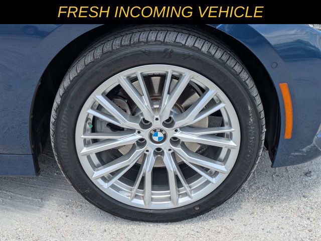 Used 2023 BMW 330i Sedan w/ Premium Package RWD image 9