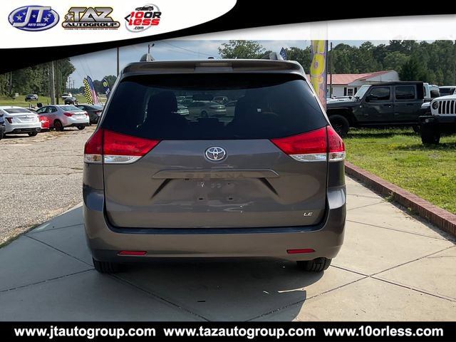 Used 2014 Toyota Sienna LE FWD image 6