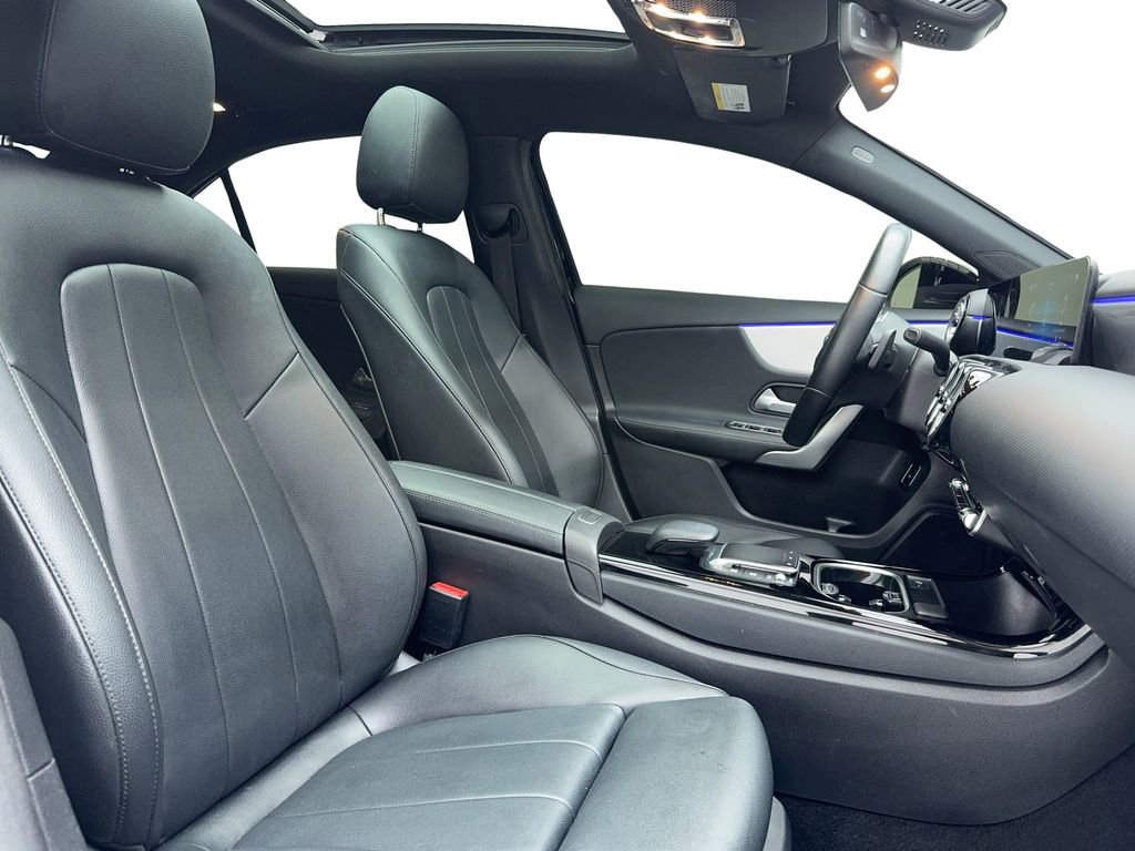 Used 2022 Mercedes-Benz A 220 4MATIC image 43