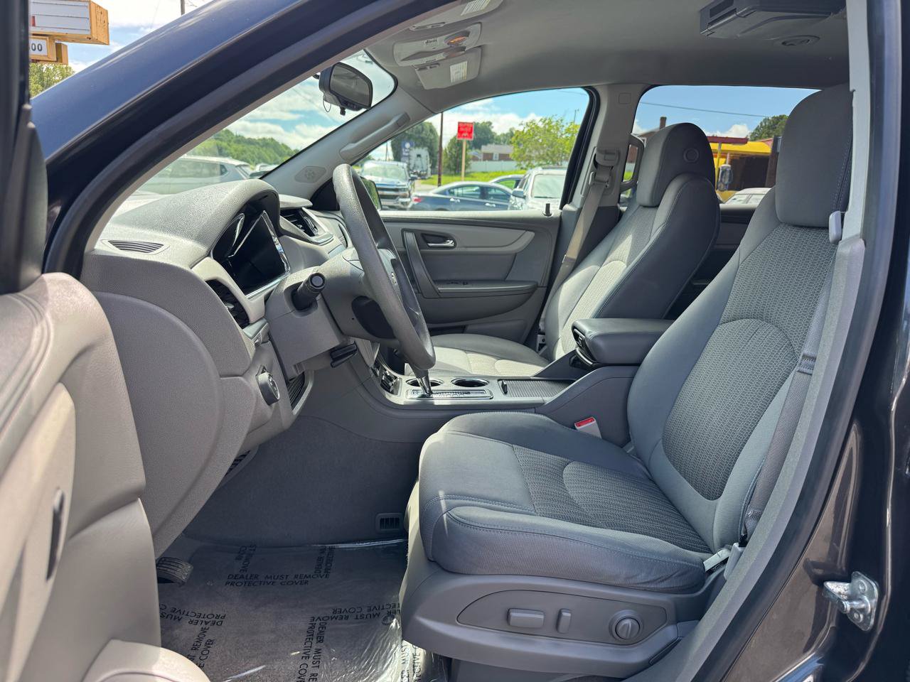 Used 2015 Chevrolet Traverse LS AWD/4WD image 9