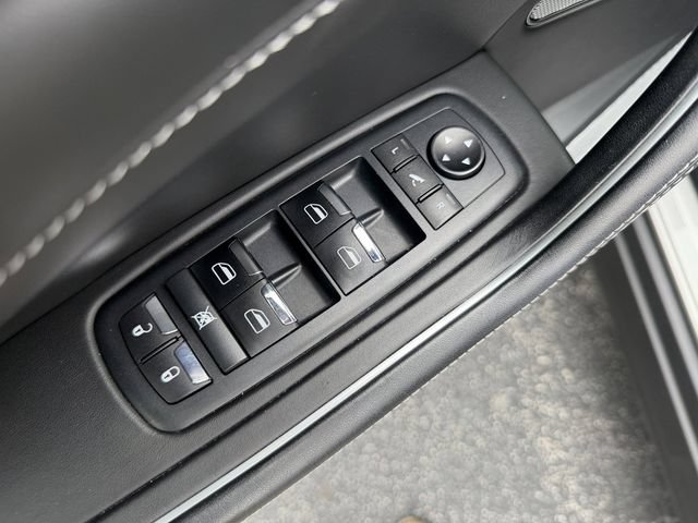 Used 2019 Maserati Levante GTS AWD/4WD image 15