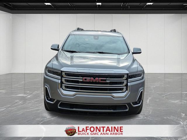 Certified 2023 GMC Acadia SLT w/ LPO, Floor Liner Package image 8