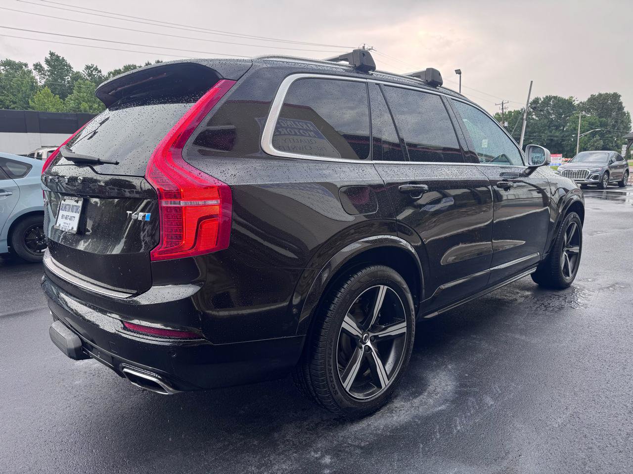 Used 2016 Volvo XC90 T6 R-Design w/ Protection Package AWD/4WD image 5