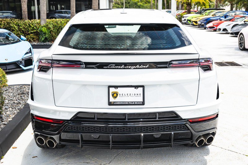 Used 2024 Lamborghini Urus S AWD/4WD image 5