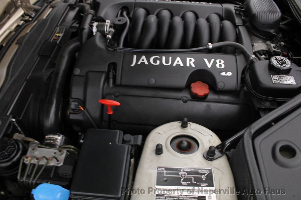 Used 2002 Jaguar XK8 Convertible RWD image 37