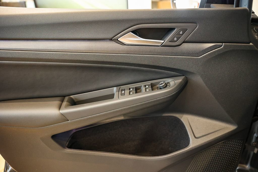 New 2026 Volkswagen Golf image 30