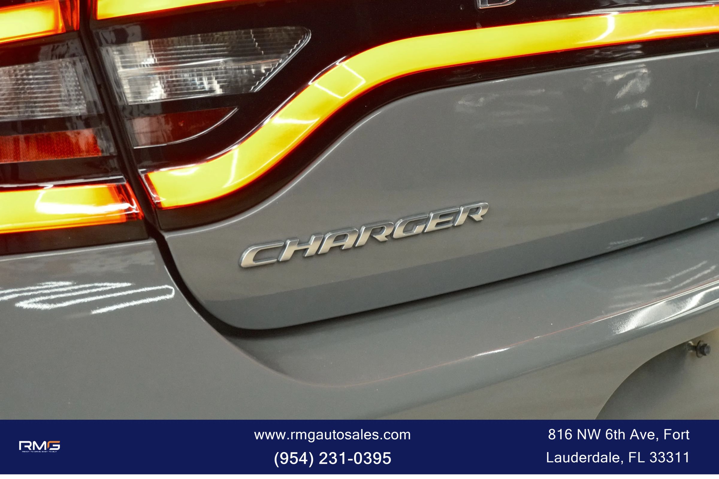 Used 2023 Dodge Charger SXT RWD image 7