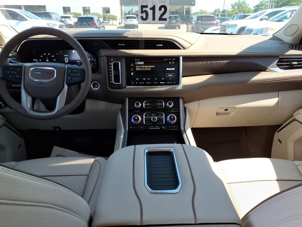 Used 2023 GMC Yukon XL Denali w/ Max Trailering Package AWD/4WD image 12