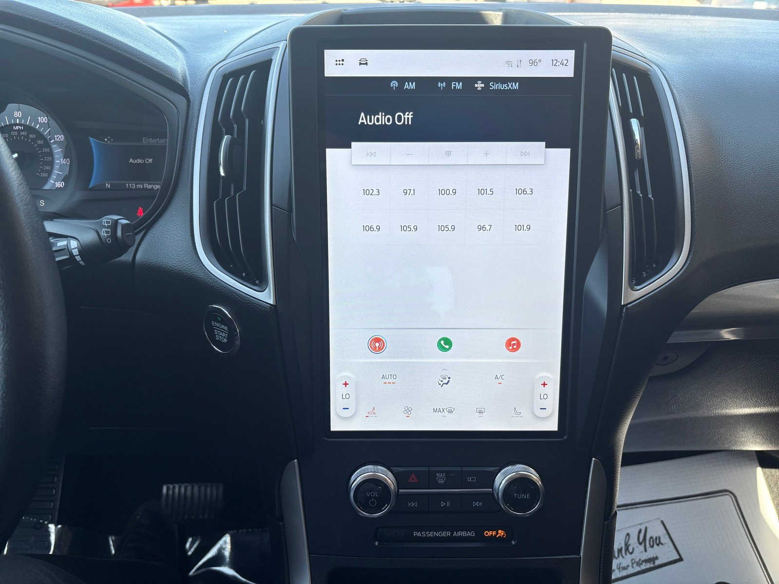 Used 2024 Ford Edge SEL image 18