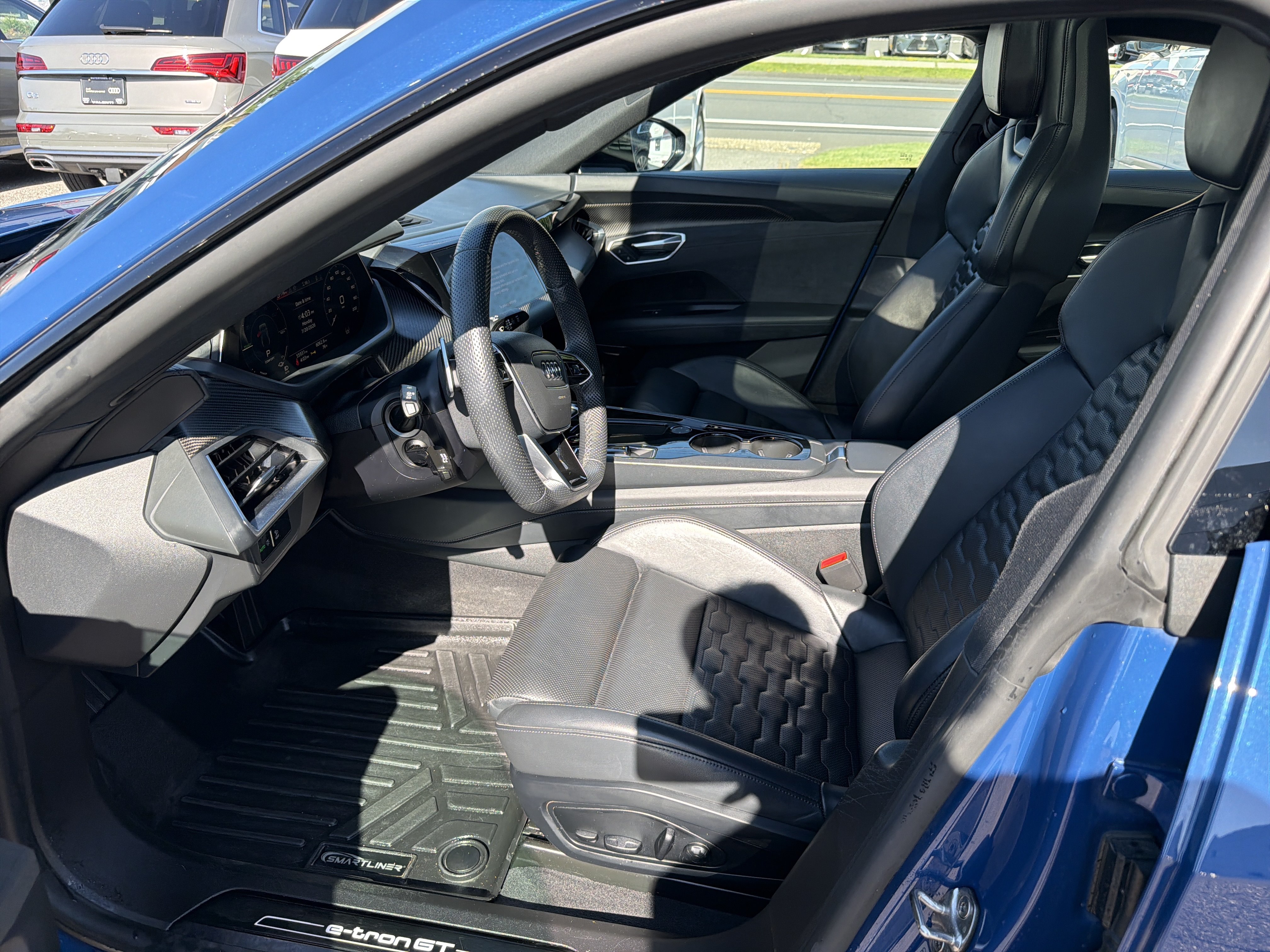 Certified 2024 Audi e-tron GT Premium Plus w/ Performance Package AWD/4WD image 6
