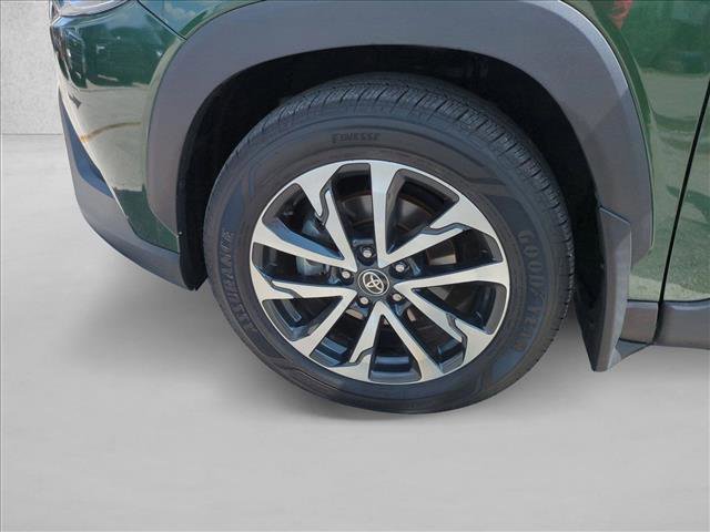 Certified 2023 Toyota Corolla Cross XLE FWD image 23