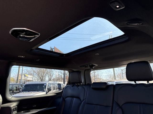 New 2026 Jeep Grand Wagoneer 4WD w/ Quick Order Packge 29V Upland image 10